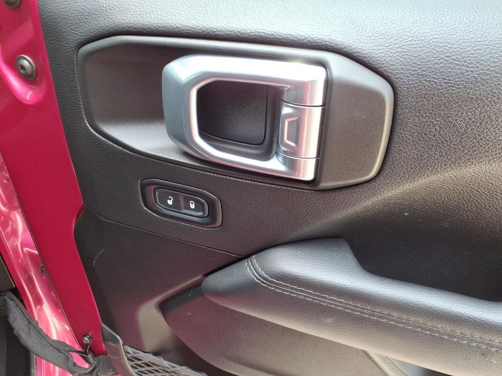 Used Car 2022 Jeep Wrangler  Unlimited Sahara Altitude For Sale Under $30,000 In Pleasanton, Texas