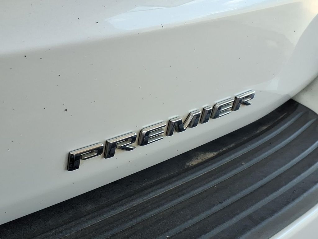 Used Car 2023 Chevrolet Tahoe  Premier For Sale Under $50,000 In Pleasanton, Texas