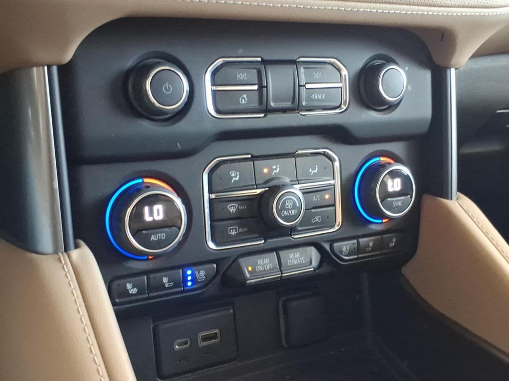 Used Car 2023 Chevrolet Tahoe  Premier For Sale Under $50,000 In Pleasanton, Texas
