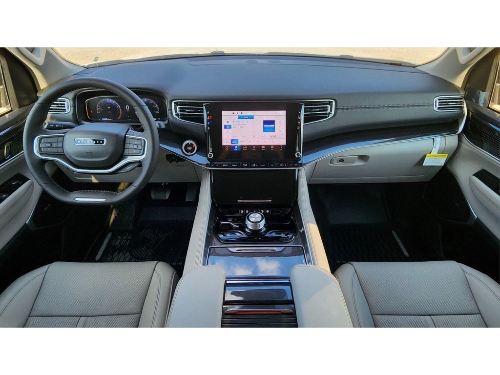 Used Car 2024 Jeep Wagoneer  Series I For Sale Under $70,000 In Pleasanton, Texas