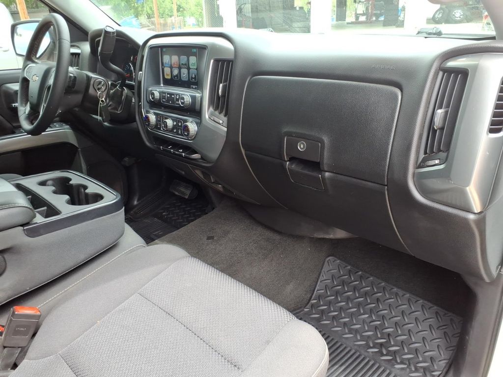 Used Car 2018 Chevrolet Silverado  Lt For Sale Under $20,000 In Pleasanton, Texas