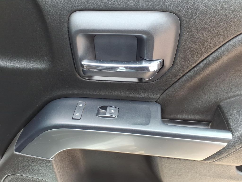 Used Car 2018 Chevrolet Silverado  Lt For Sale Under $20,000 In Pleasanton, Texas