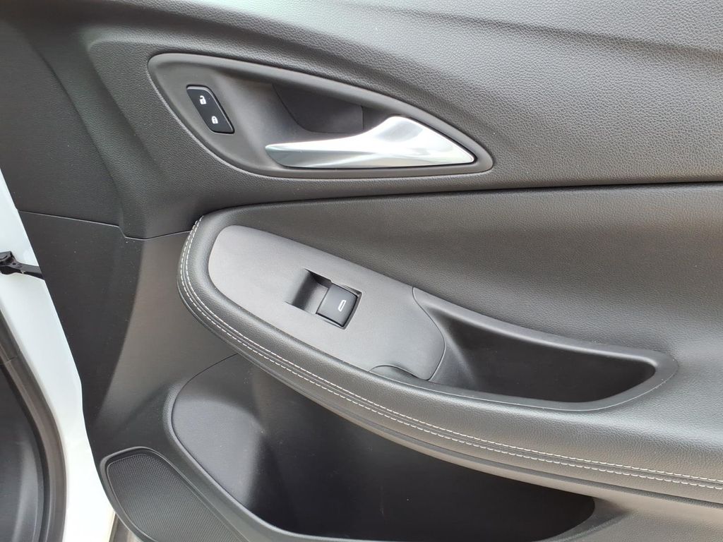 Used Car 2025 Buick Encore Gx  Preferred For Sale Under $25,000 In Pleasanton, Texas
