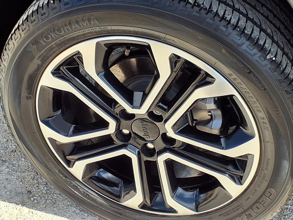 Used Car 2022 Jeep Compass  Limited For Sale Under $25,000 In Pleasanton, Texas