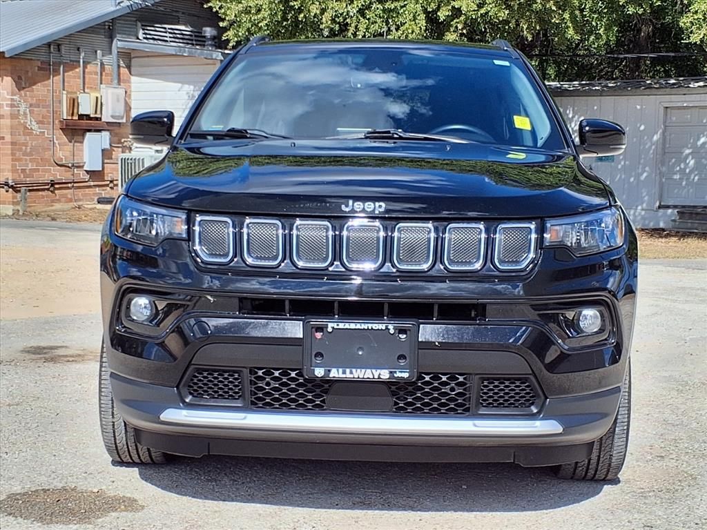 Used Car 2022 Jeep Compass  Limited For Sale Under $30,000 In Pleasanton, Texas
