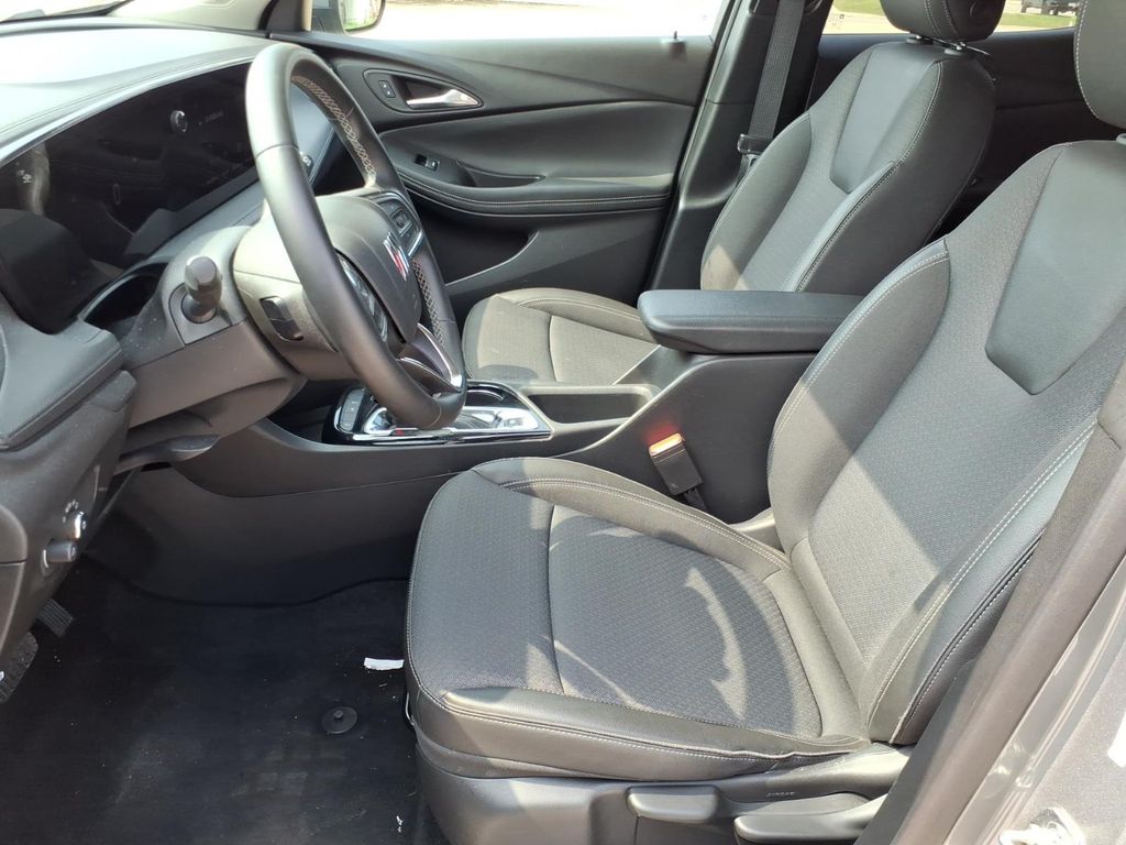 Used Car 2025 Buick Encore Gx  Preferred For Sale Under $25,000 In Pleasanton, Texas
