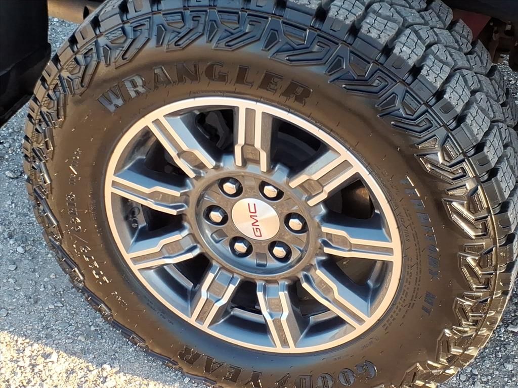 Used Car 2024 Gmc Sierra  At4 For Sale Under $70,000 In Pleasanton, Texas