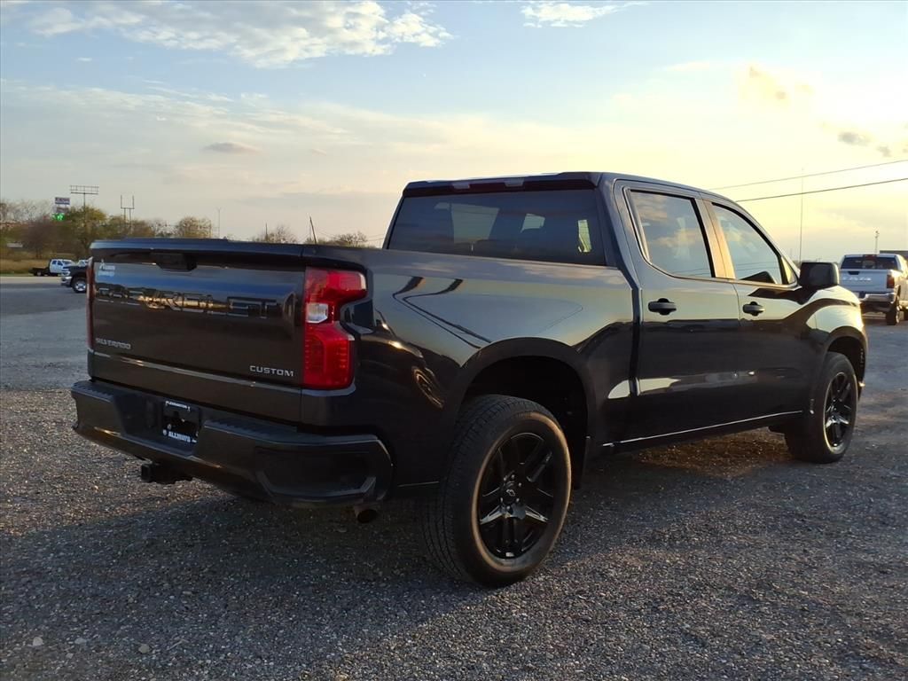 Used Car 2023 Chevrolet Silverado  Custom For Sale Under $40,000 In Pleasanton, Texas