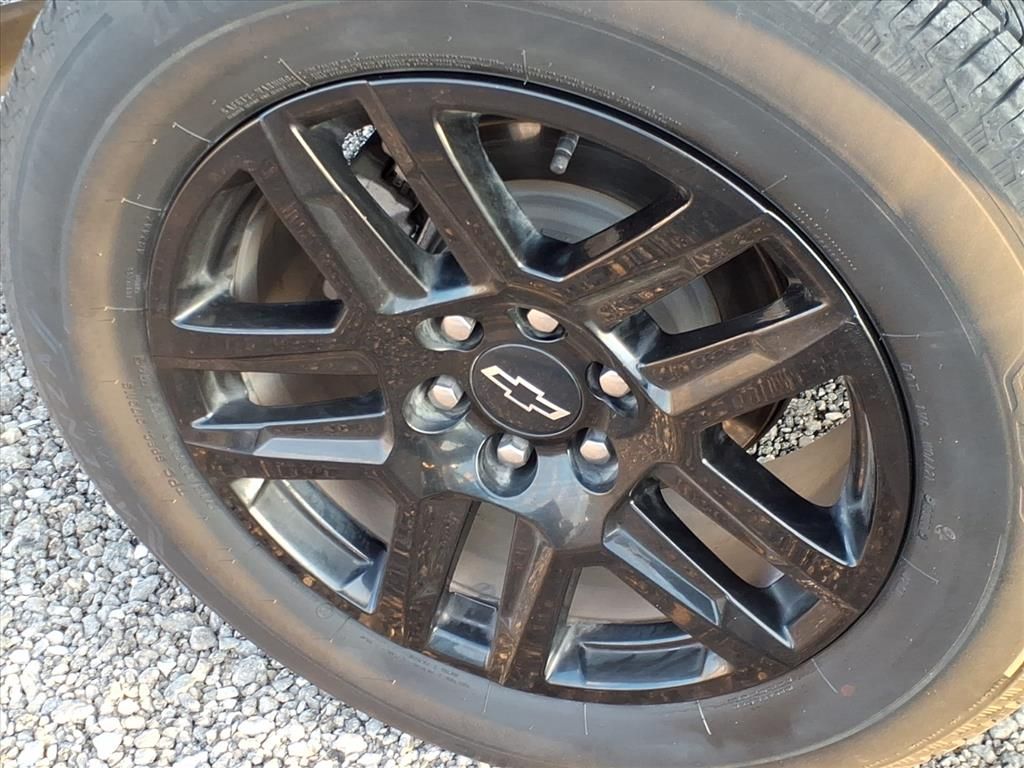 Used Car 2023 Chevrolet Silverado  Custom For Sale Under $40,000 In Pleasanton, Texas