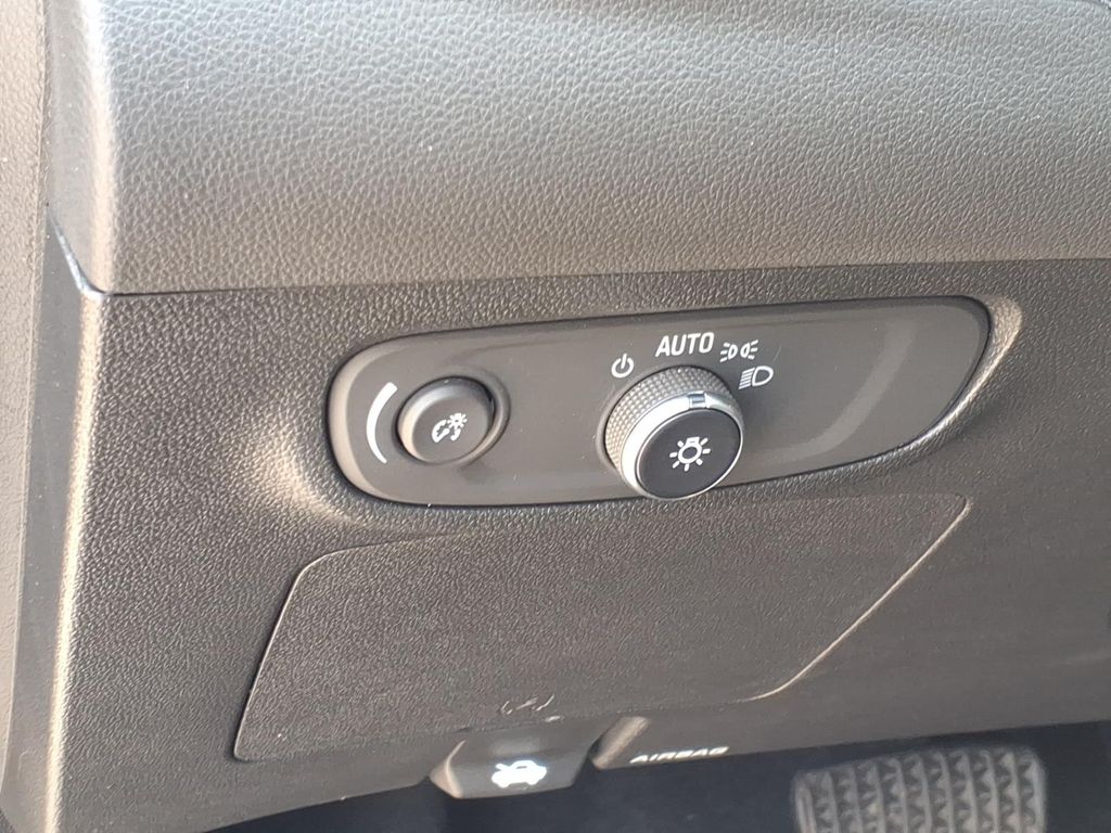 Used Car 2025 Buick Encore Gx  Preferred For Sale Under $25,000 In Pleasanton, Texas