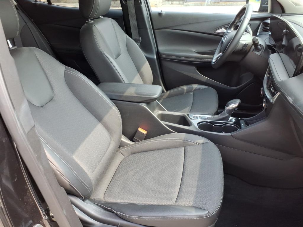 Used Car 2025 Buick Encore Gx  Preferred For Sale Under $25,000 In Pleasanton, Texas