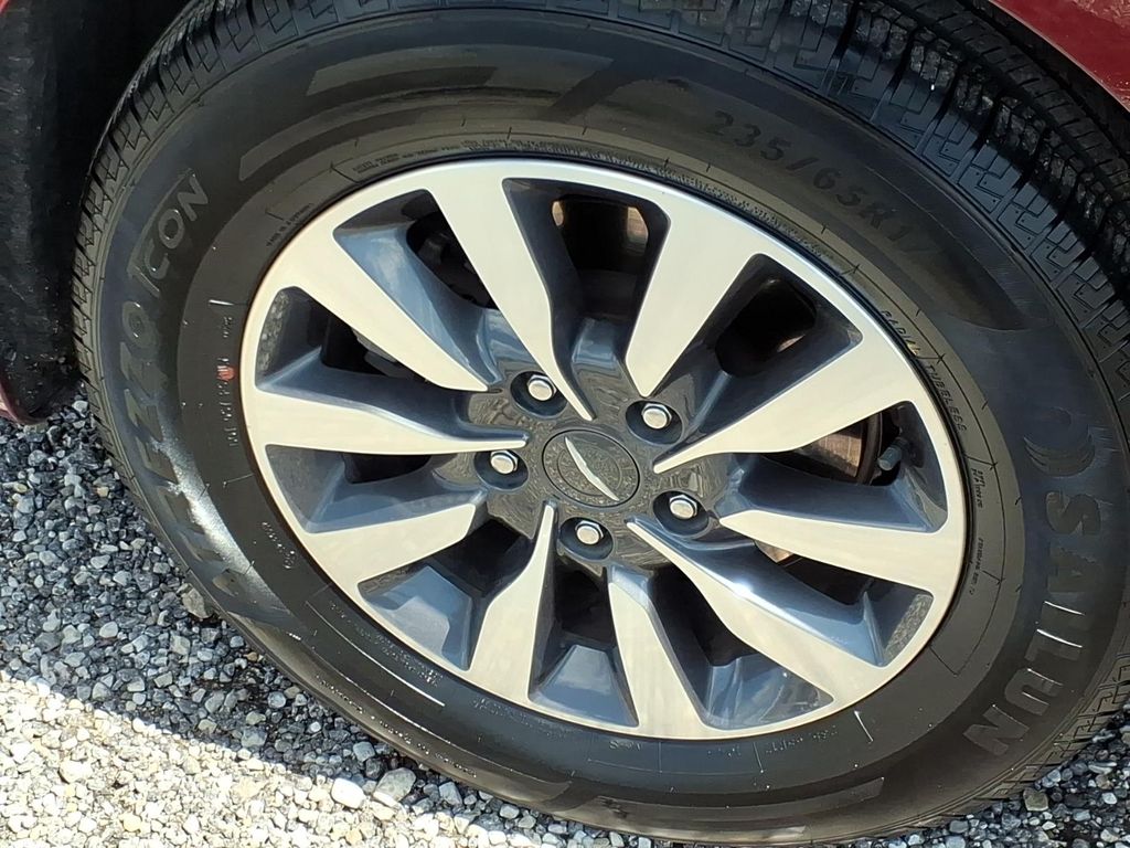 Used Car 2021 Chrysler Pacifica  Hybrid Touring L For Sale Under $20,000 In Pleasanton, Texas
