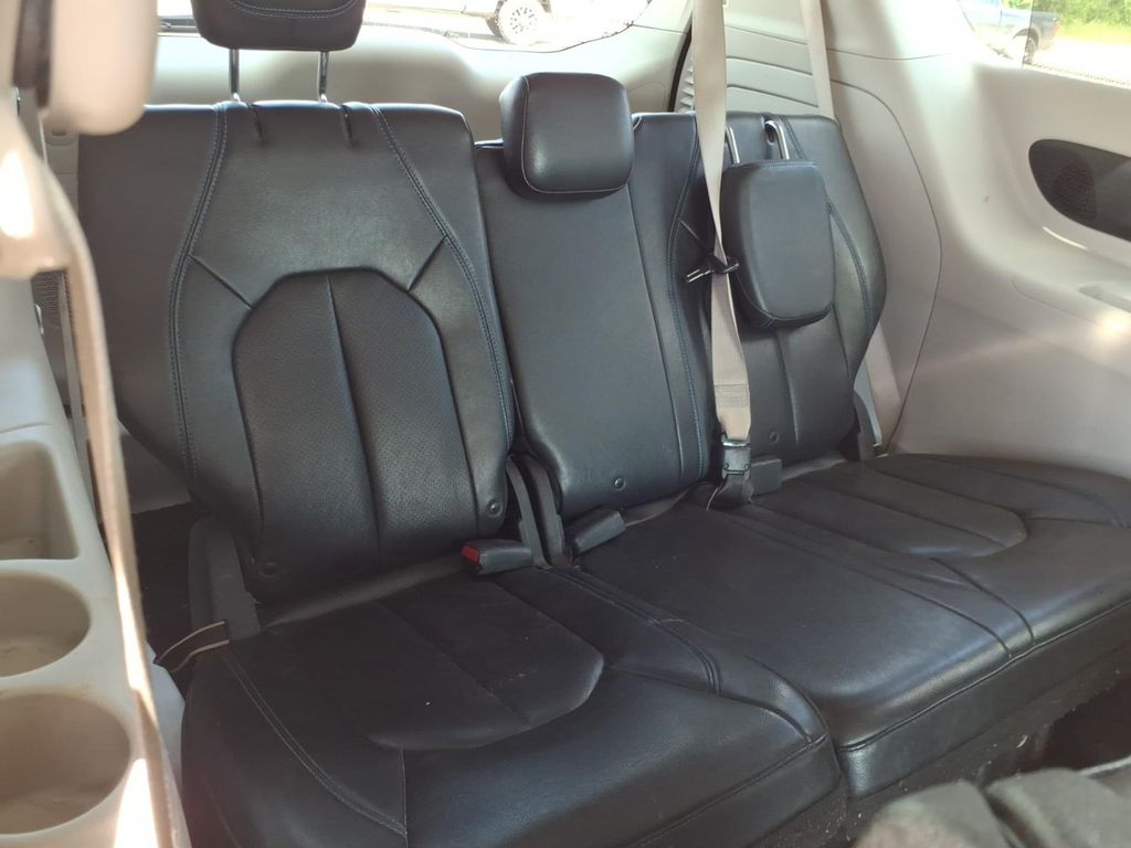 Used Car 2021 Chrysler Pacifica  Hybrid Touring L For Sale Under $20,000 In Pleasanton, Texas