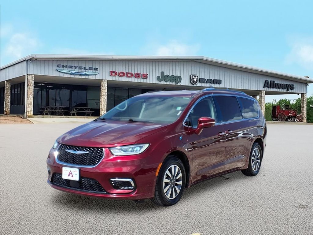 Used Car 2021 Chrysler Pacifica  Hybrid Touring L For Sale Under $20,000 In Pleasanton, Texas