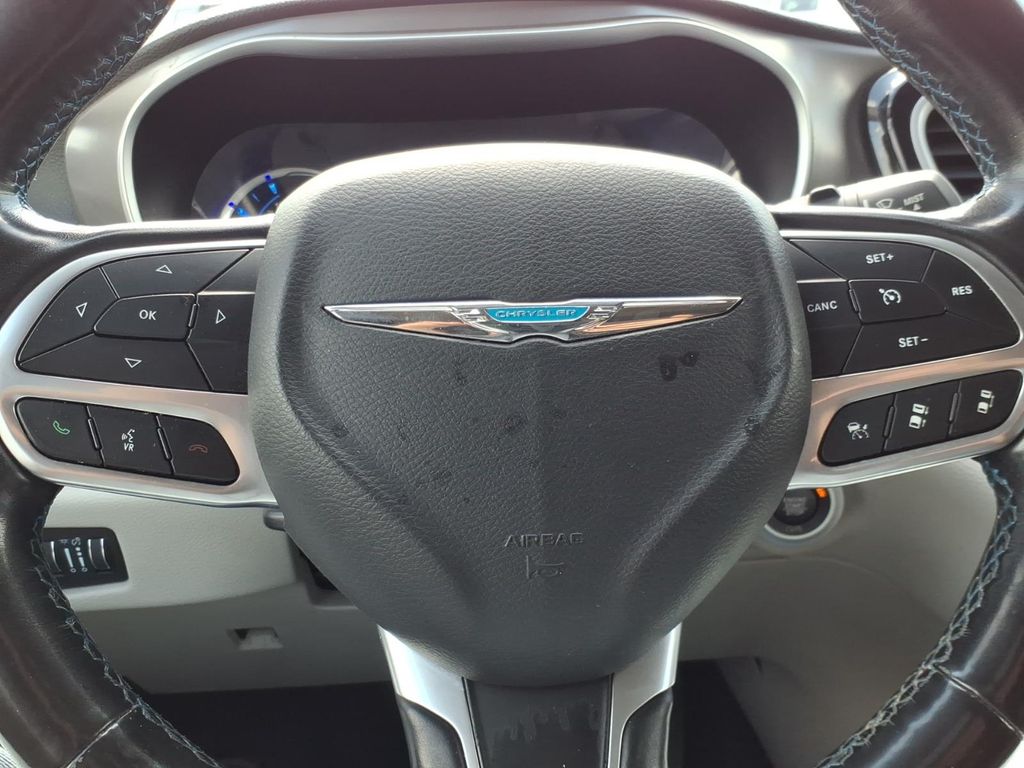 Used Car 2021 Chrysler Pacifica  Hybrid Touring L For Sale Under $20,000 In Pleasanton, Texas