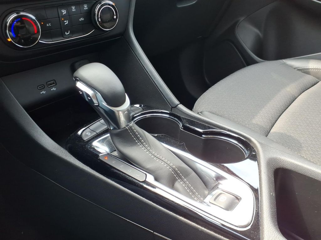 Used Car 2025 Buick Encore Gx  Preferred For Sale Under $25,000 In Pleasanton, Texas