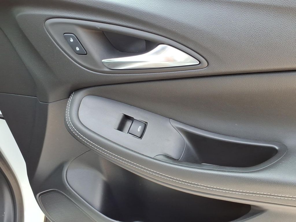 Used Car 2025 Buick Encore Gx  Preferred For Sale Under $25,000 In Pleasanton, Texas