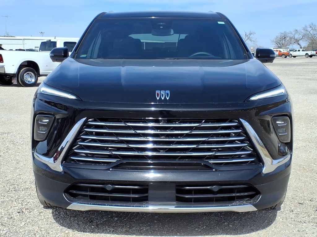 Used Car 2025 Buick Enclave  Preferred For Sale Under $40,000 In Pleasanton, Texas