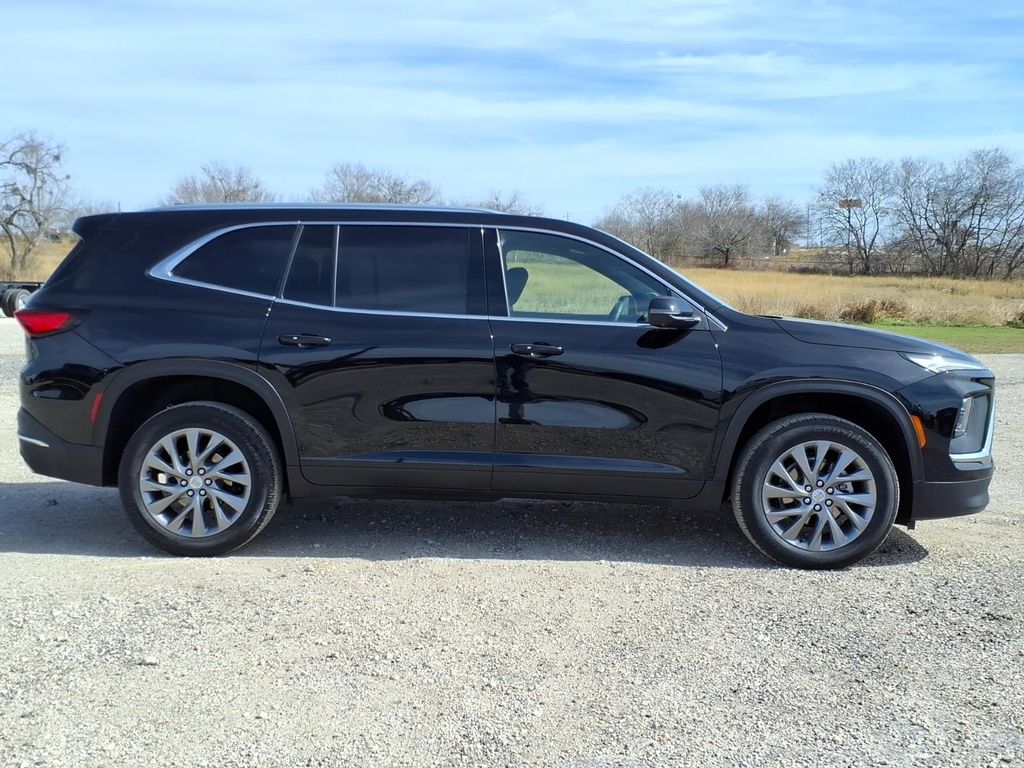 Used Car 2025 Buick Enclave  Preferred For Sale Under $40,000 In Pleasanton, Texas