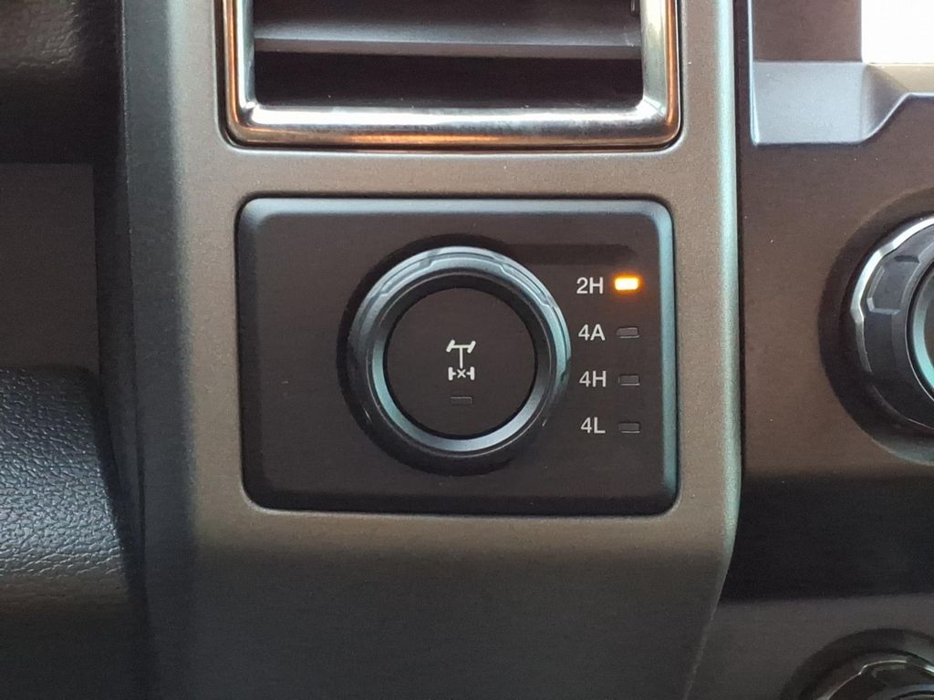 Used Car 2020 Ford F-150  Raptor For Sale Under $50,000 In Pleasanton, Texas