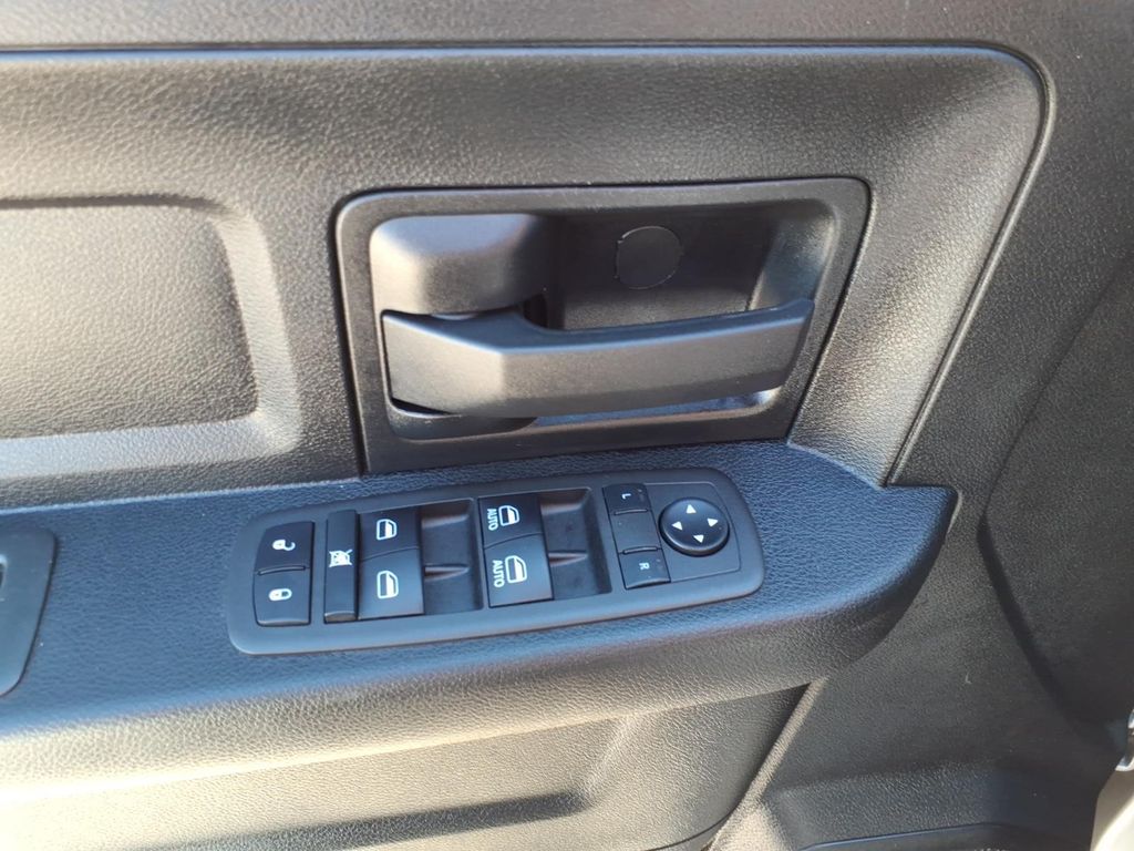 Used Car 2022 Ram 2500  Tradesman For Sale Under $35,000 In Pleasanton, Texas