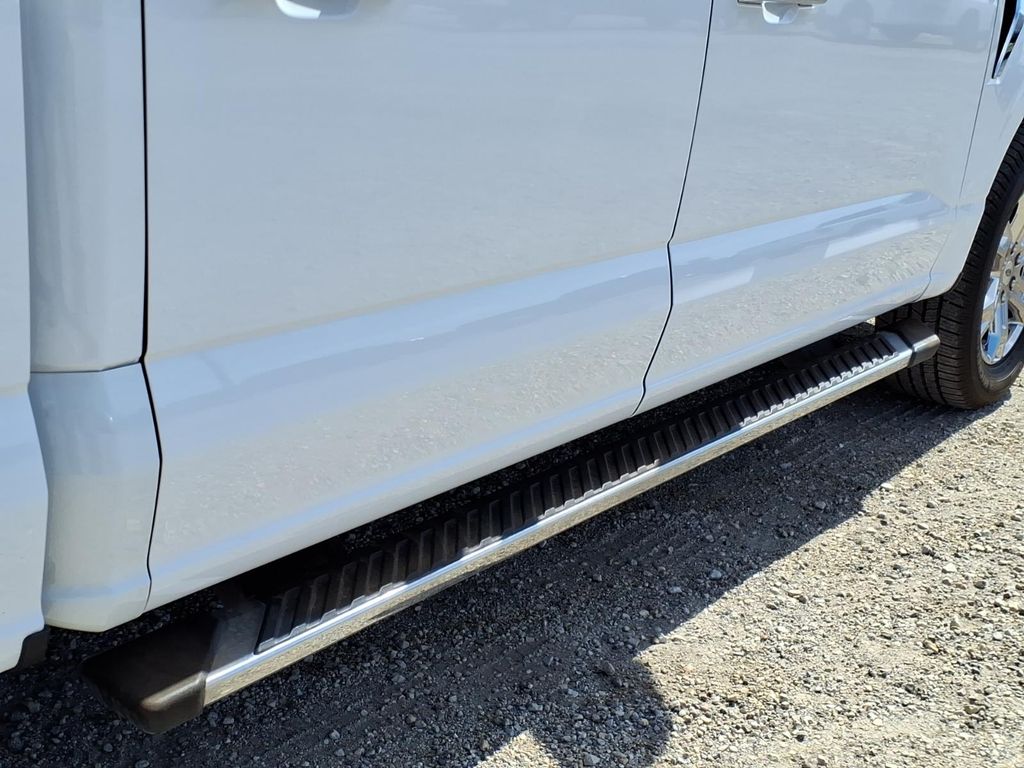 Used Car 2021 Ford F-150  Xlt For Sale Under $35,000 In Pleasanton, Texas