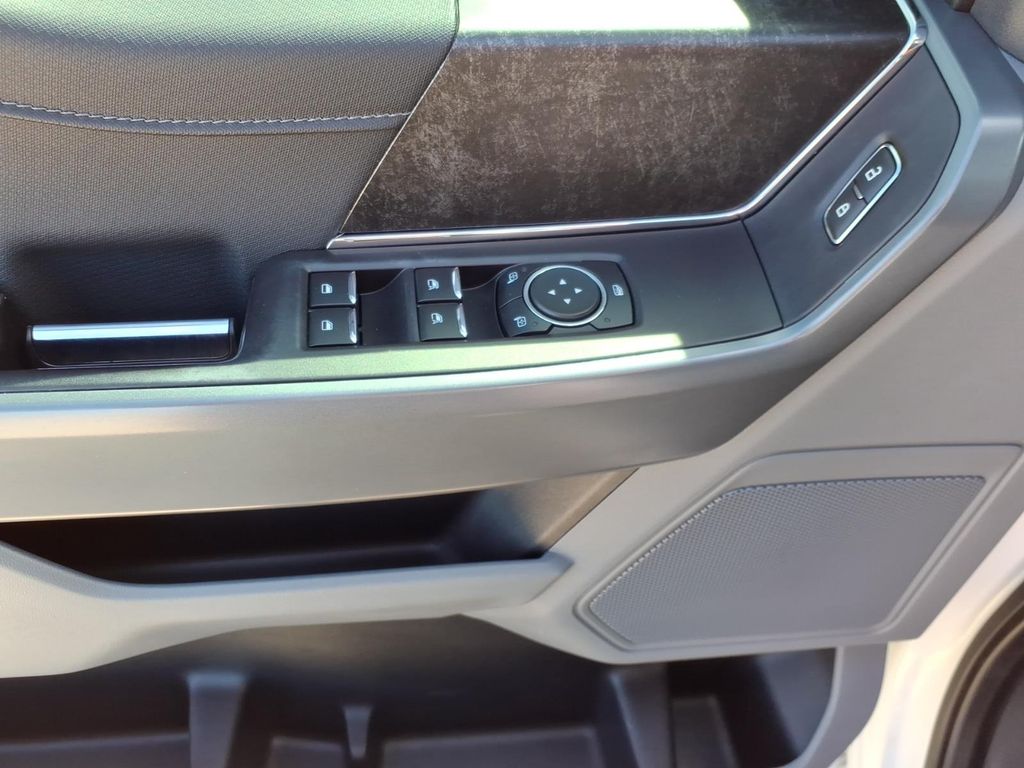 Used Car 2021 Ford F-150  Xlt For Sale Under $30,000 In Pleasanton, Texas