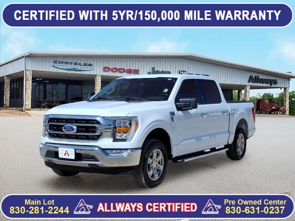 Used Car 2021 Ford F-150  Xlt For Sale Under $30,000 In Pleasanton, Texas