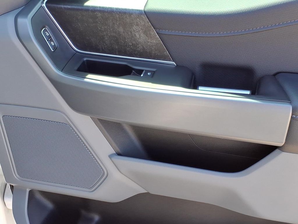 Used Car 2021 Ford F-150  Xlt For Sale Under $30,000 In Pleasanton, Texas