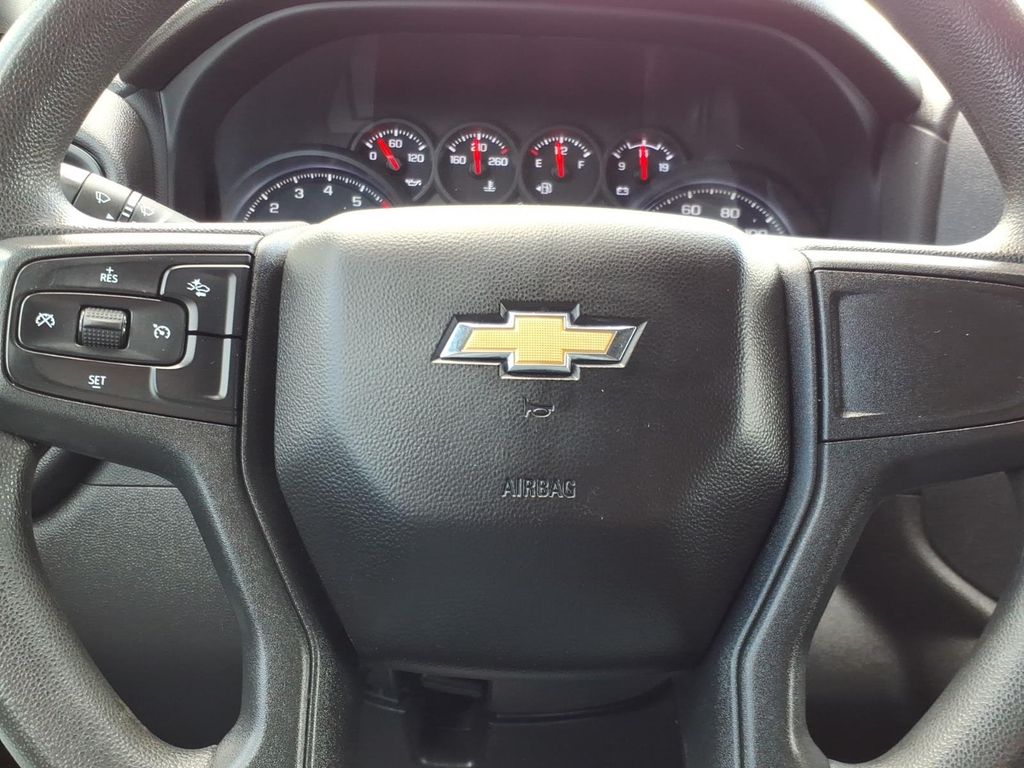Used Car 2023 Chevrolet Silverado  Custom For Sale Under $35,000 In Pleasanton, Texas