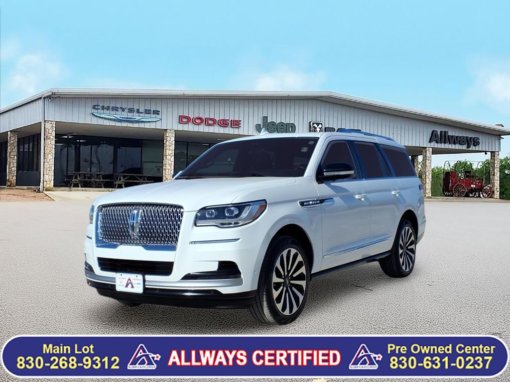 Used Car 2024 Lincoln Navigator  Reserve For Sale Under $80,000 In Pleasanton, Texas