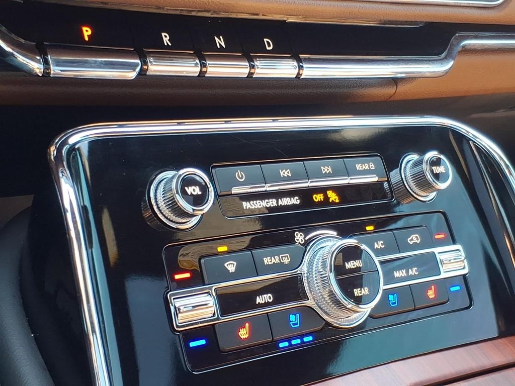 Used Car 2024 Lincoln Navigator  Reserve For Sale Under $80,000 In Pleasanton, Texas