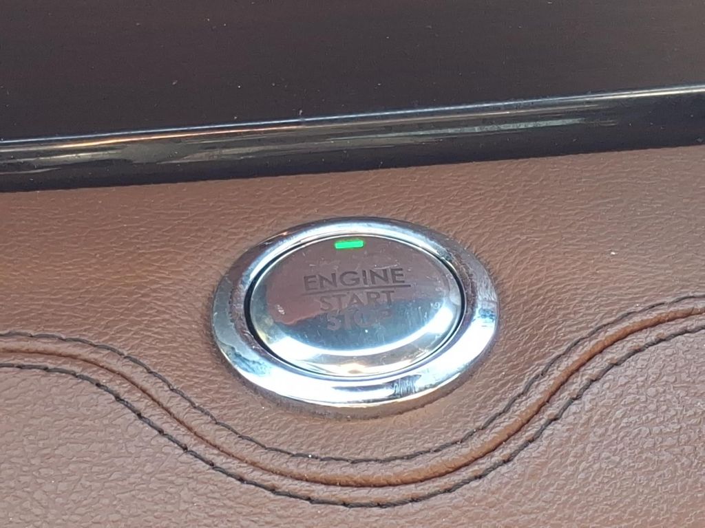 Used Car 2024 Lincoln Navigator  Reserve For Sale Under $80,000 In Pleasanton, Texas