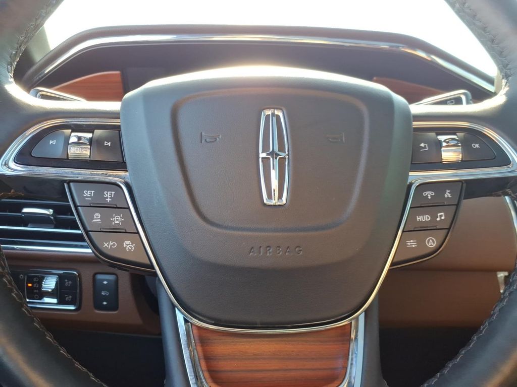 Used Car 2024 Lincoln Navigator  Reserve For Sale Under $80,000 In Pleasanton, Texas