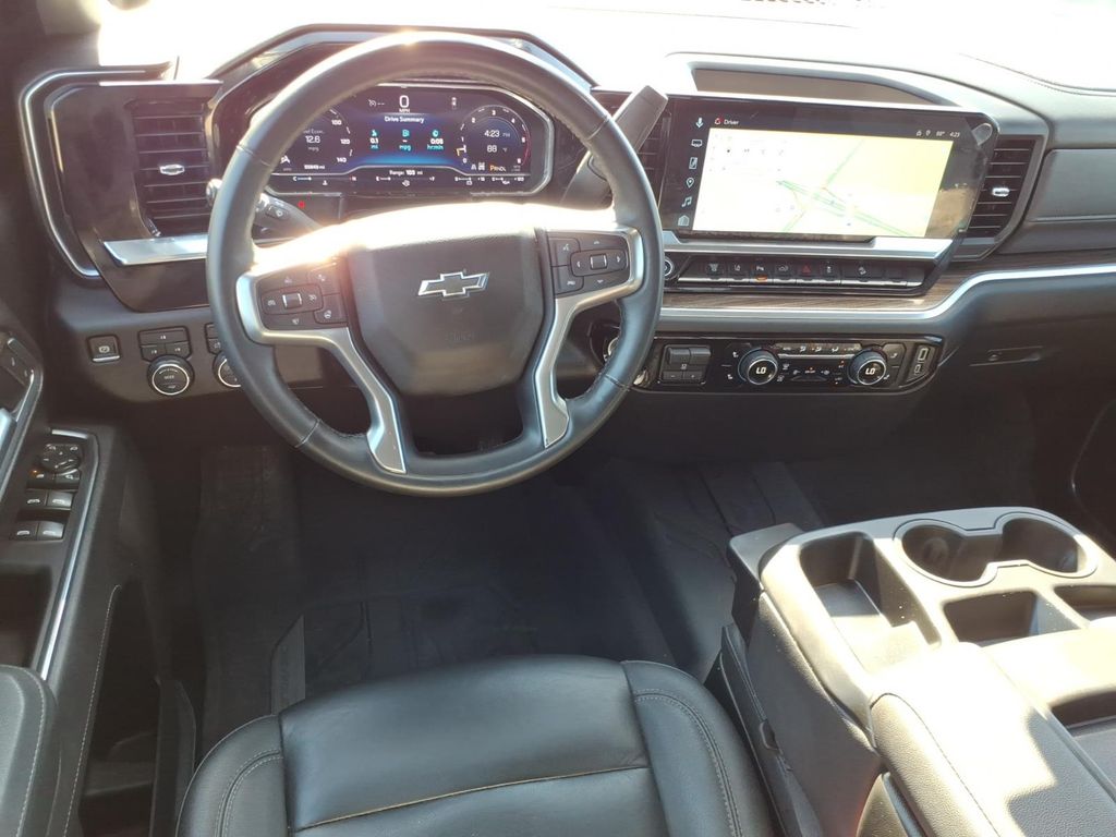 Used Car 2025 Chevrolet Silverado  Lt For Sale Under $60,000 In Pleasanton, Texas