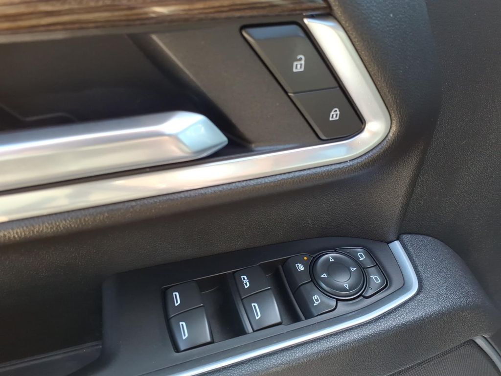 Used Car 2025 Chevrolet Silverado  Lt For Sale Under $60,000 In Pleasanton, Texas