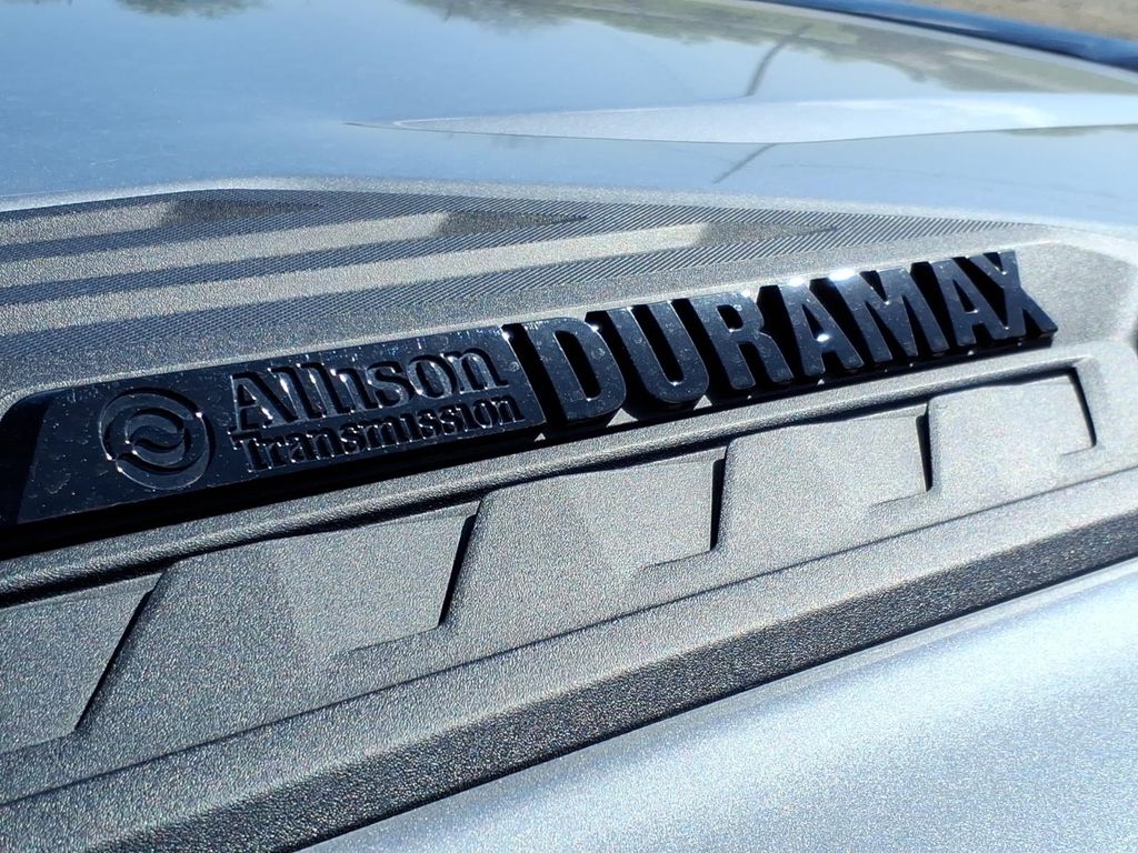 Used Car 2025 Chevrolet Silverado  Lt For Sale Under $60,000 In Pleasanton, Texas