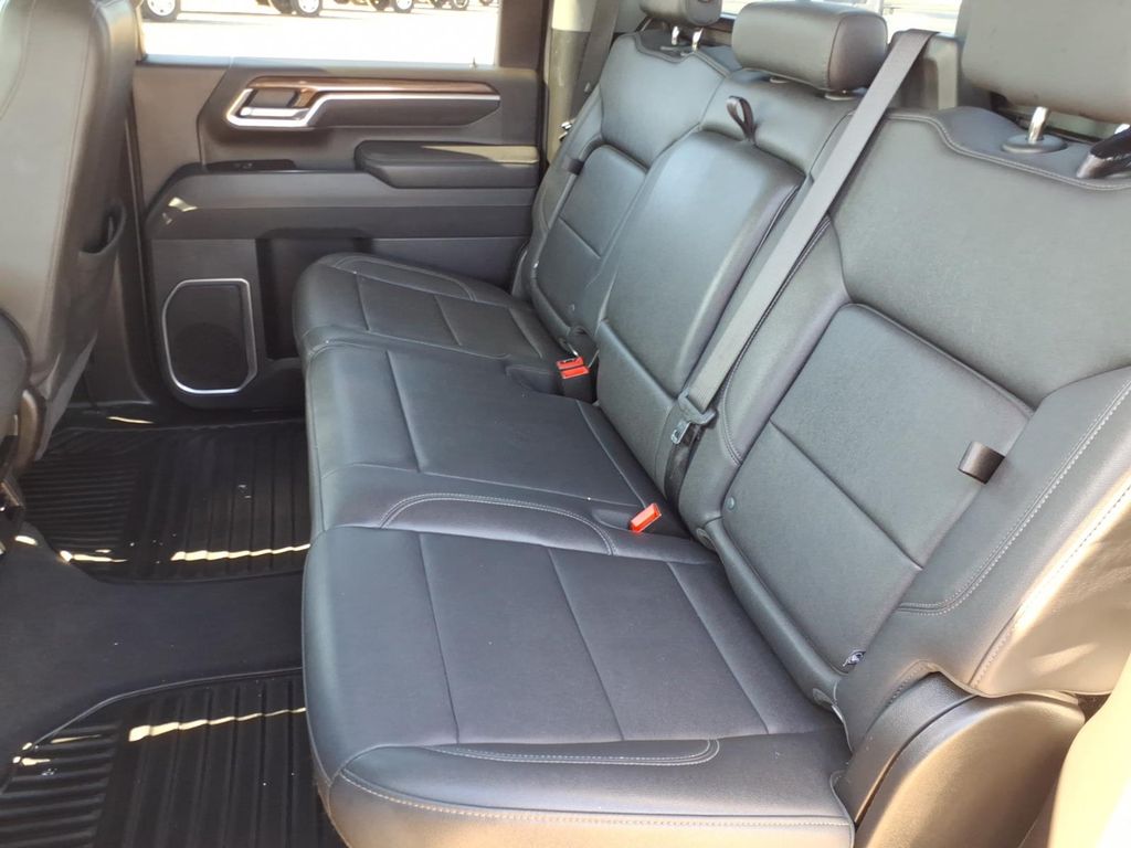 Used Car 2025 Chevrolet Silverado  Lt For Sale Under $60,000 In Pleasanton, Texas