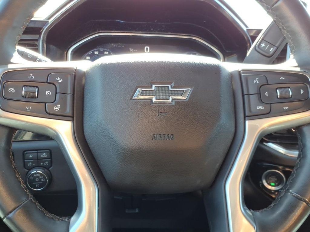 Used Car 2025 Chevrolet Silverado  Lt For Sale Under $60,000 In Pleasanton, Texas