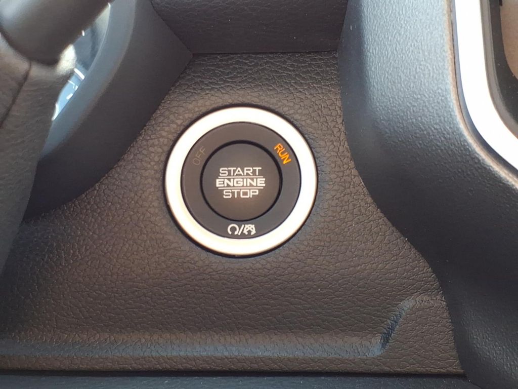 Used Car 2025 Ram 2500  Lone Star For Sale Under $70,000 In Pleasanton, Texas