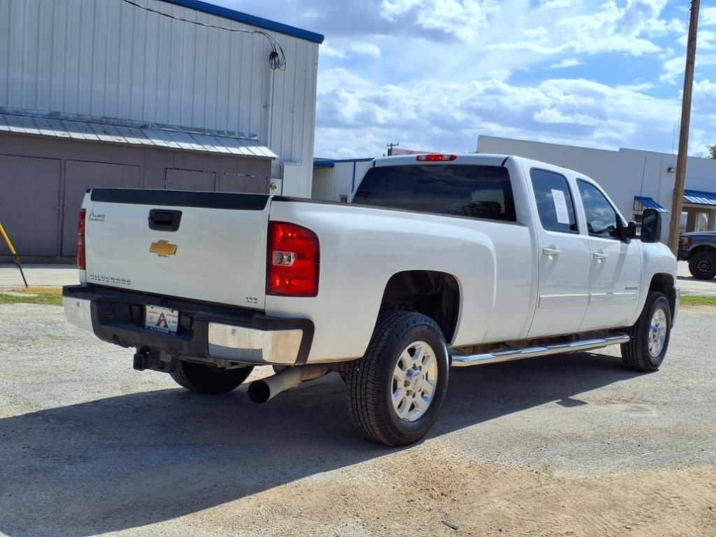 Used Car 2012 Chevrolet Silverado  Ltz For Sale Under $15,000 In Pleasanton, Texas