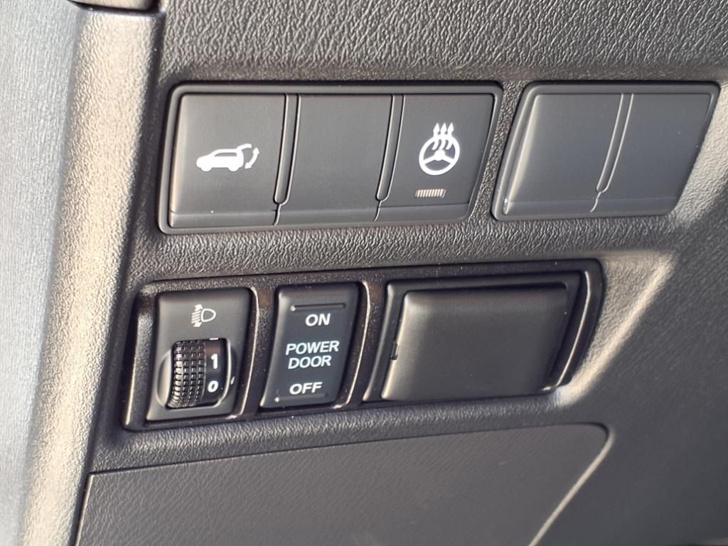 Used Car 2018 Infiniti Qx80  Base For Sale Under $20,000 In Pleasanton, Texas