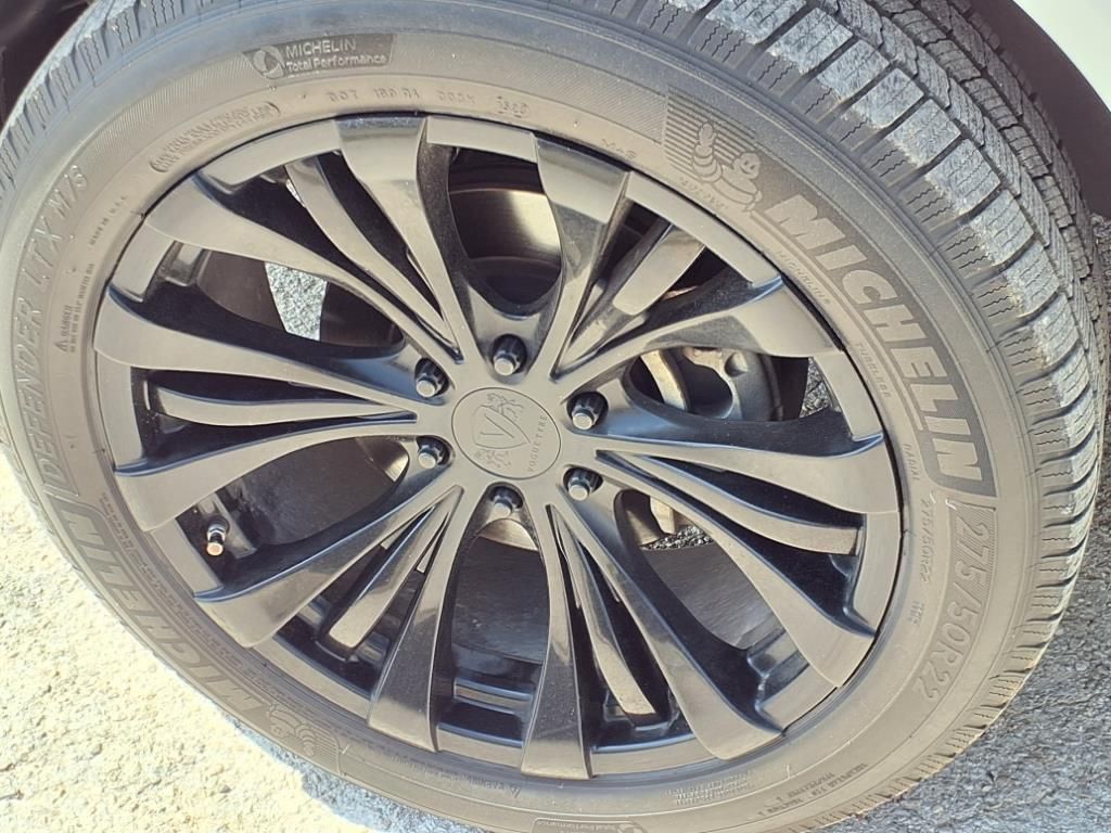 Used Car 2018 Infiniti Qx80  Base For Sale Under $20,000 In Pleasanton, Texas