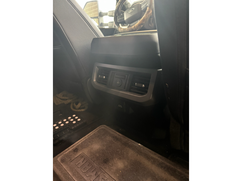 Used Car 2025 Ford F-250  Lariat For Sale Under $70,000 In Pleasanton, Texas