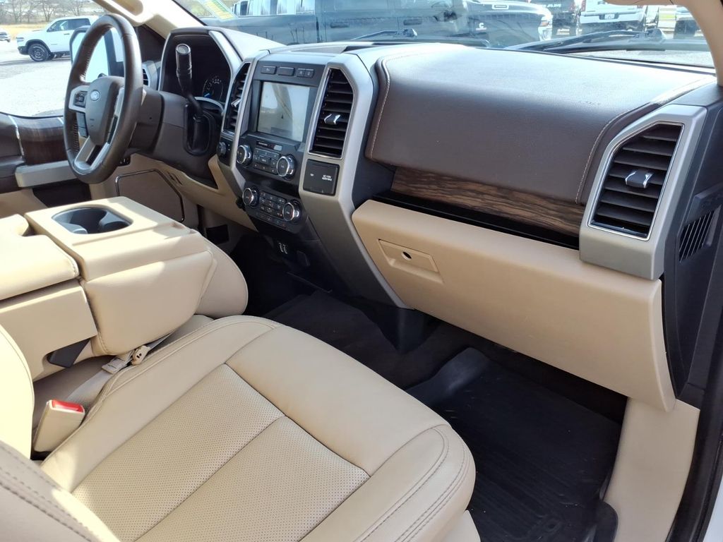 Used Car 2020 Ford F-150  Lariat For Sale Under $35,000 In Pleasanton, Texas