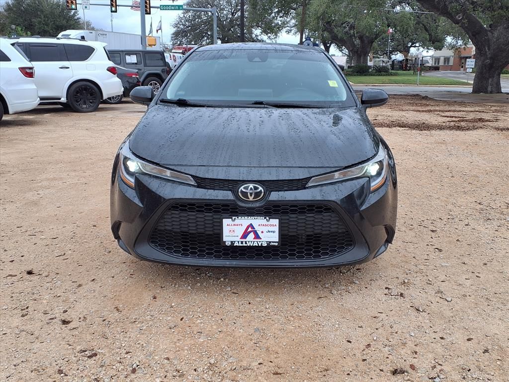 Used Car 2021 Toyota Corolla  Le For Sale Under $20,000 In Pleasanton, Texas