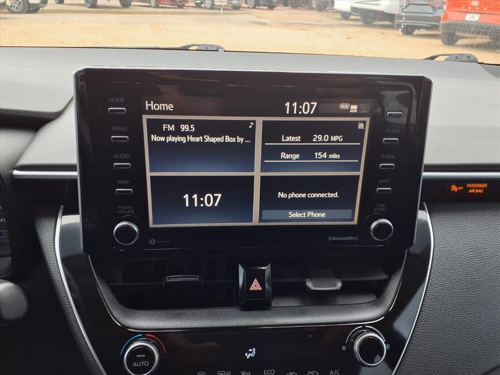 Used Car 2021 Toyota Corolla  Le For Sale Under $20,000 In Pleasanton, Texas