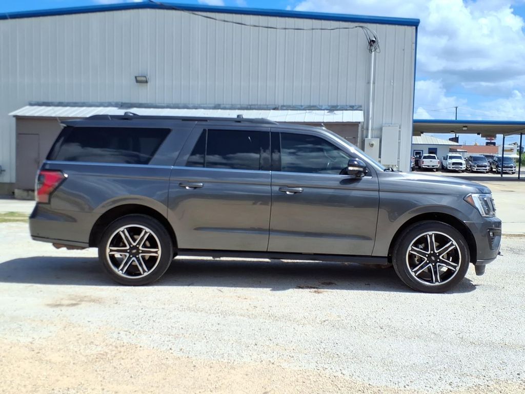 Used Car 2021 Ford Expedition Max  Limited For Sale Under $25,000 In Pleasanton, Texas