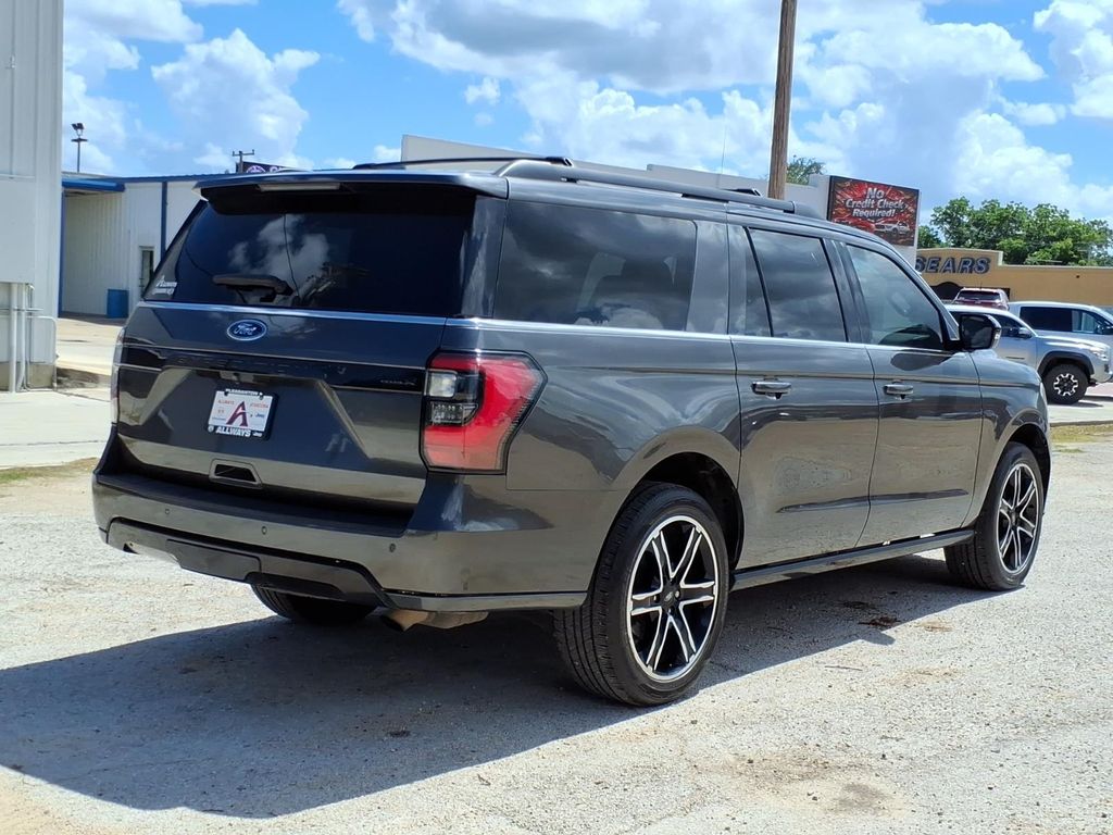 Used Car 2021 Ford Expedition Max  Limited For Sale Under $25,000 In Pleasanton, Texas