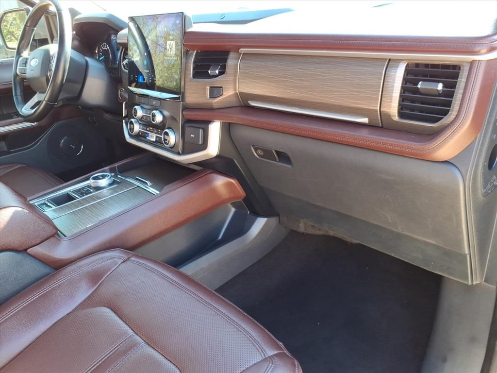Used Car 2023 Ford Expedition  Limited For Sale Under $50,000 In Pleasanton, Texas